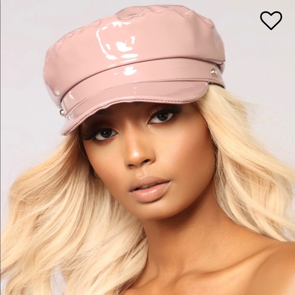 Cabby hat worn once. Fits&looks just like the pic